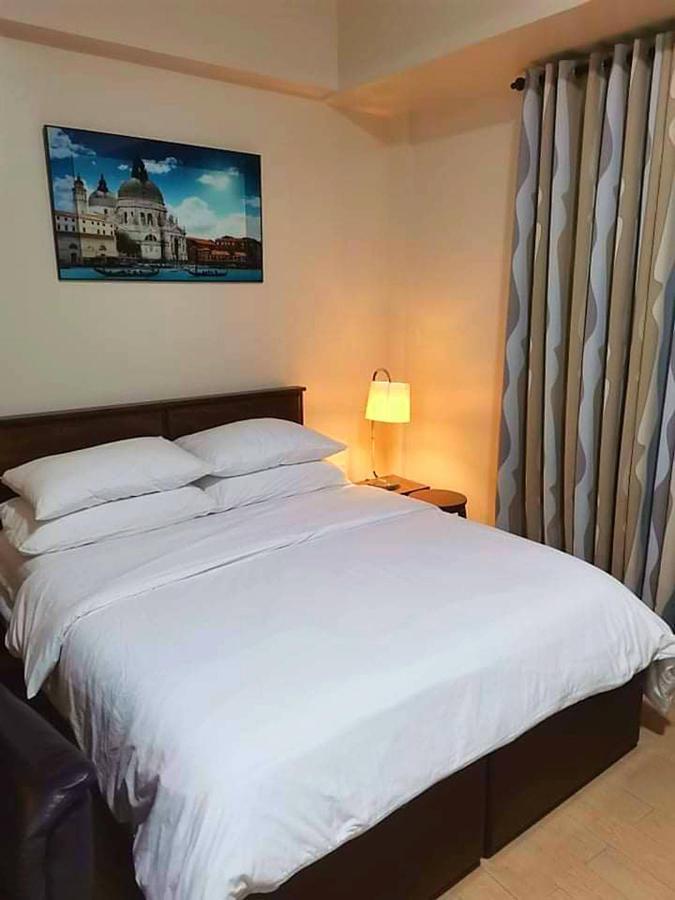 The Palm Tree Condotel Manila Airport Exteriör bild