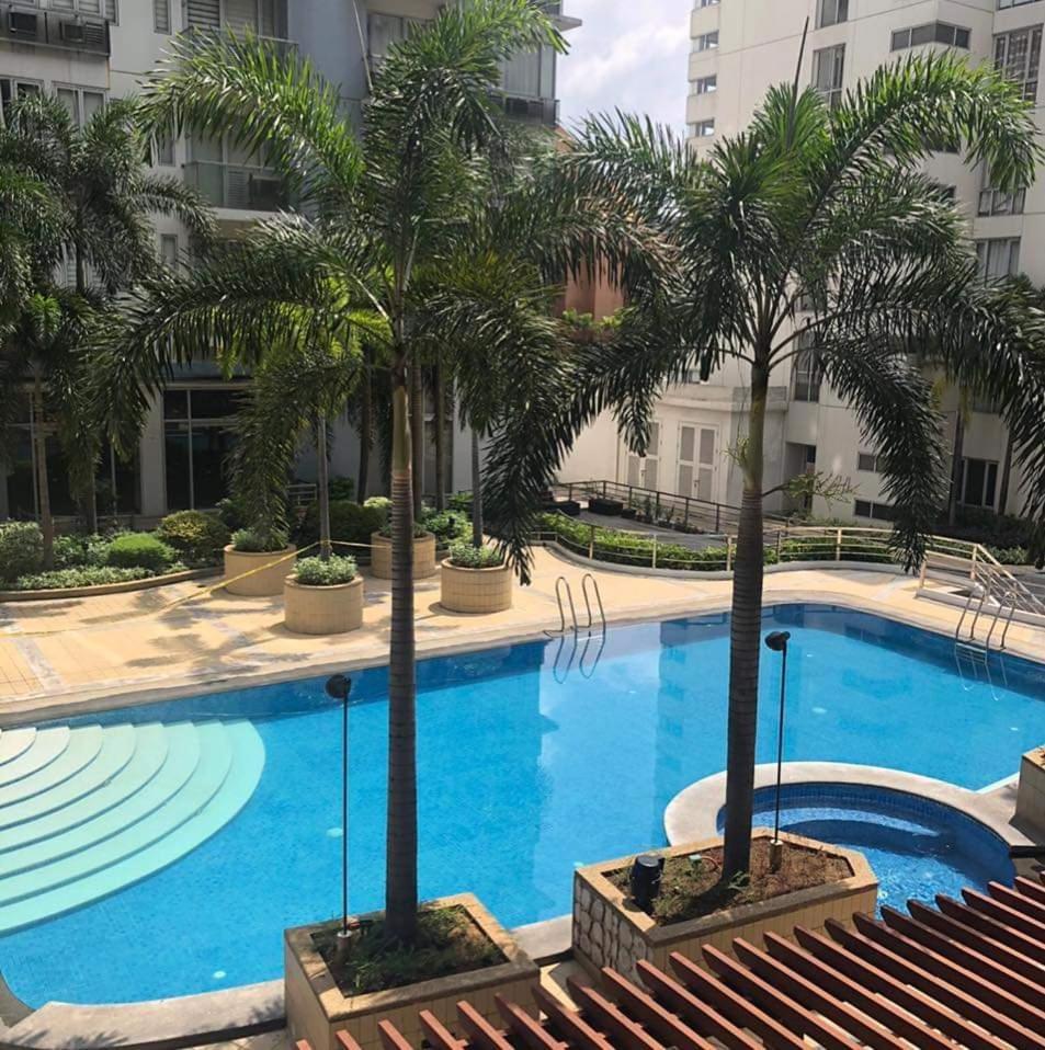 The Palm Tree Condotel Manila Airport Exteriör bild